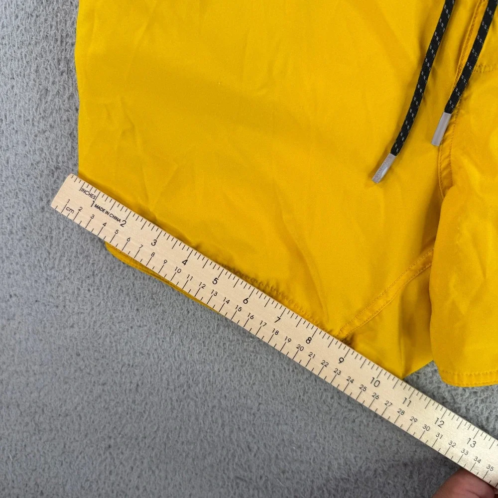 Legends Luka Shorts Mens Large Yellow Perforated Vents Athletic Running 5 Inseam